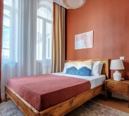 Chic Modern Flat W Balcony 5 Min To Taksim Lägenhet *