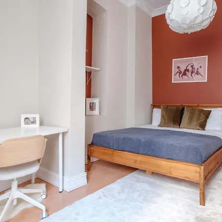 Apartment Chic Modern Flat W Balcony 5 Min To Taksim *
