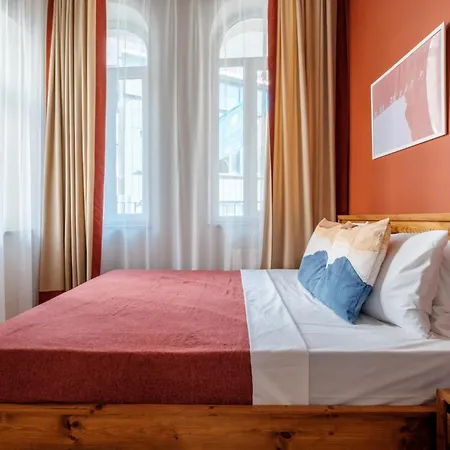 Apartment Chic Modern Flat W Balcony 5 Min To Taksim *