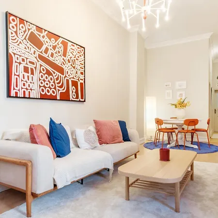 Chic Modern Flat W Balcony 5 Min To Taksim Apartment Istanbul